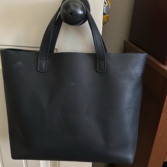 Portland leather goods medium tote in black - Picture 2 of 9